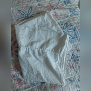 Lauren By Ralph Lauren EUC 1 White King Size Pillow Case